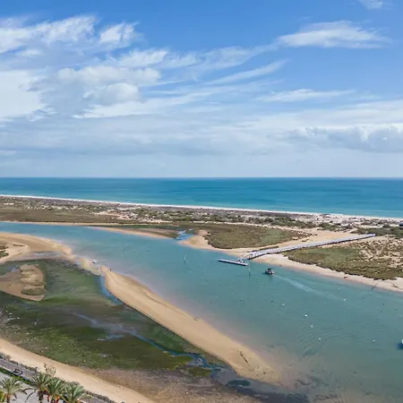 Patricia-dining Patio & Swimming Pool