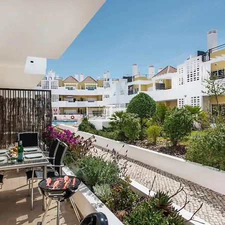 Patricia-dining Patio & Swimming Pool Апартаменты *