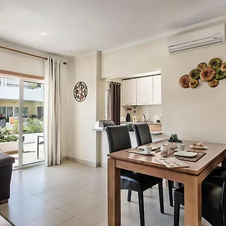 Apartment Patricia-dining Patio & Swimming Pool Cabanas De Tavira