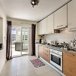 شقة Patricia-dining Patio & Swimming Pool *